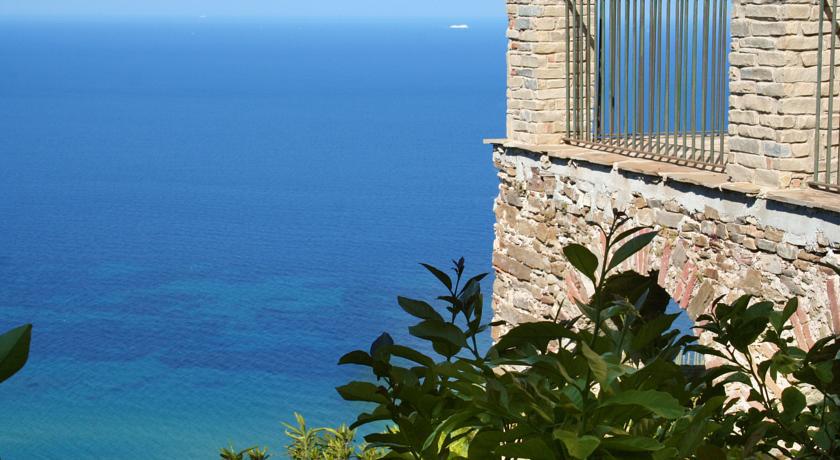 Residenza D'Epoca Tamara Aparthotel