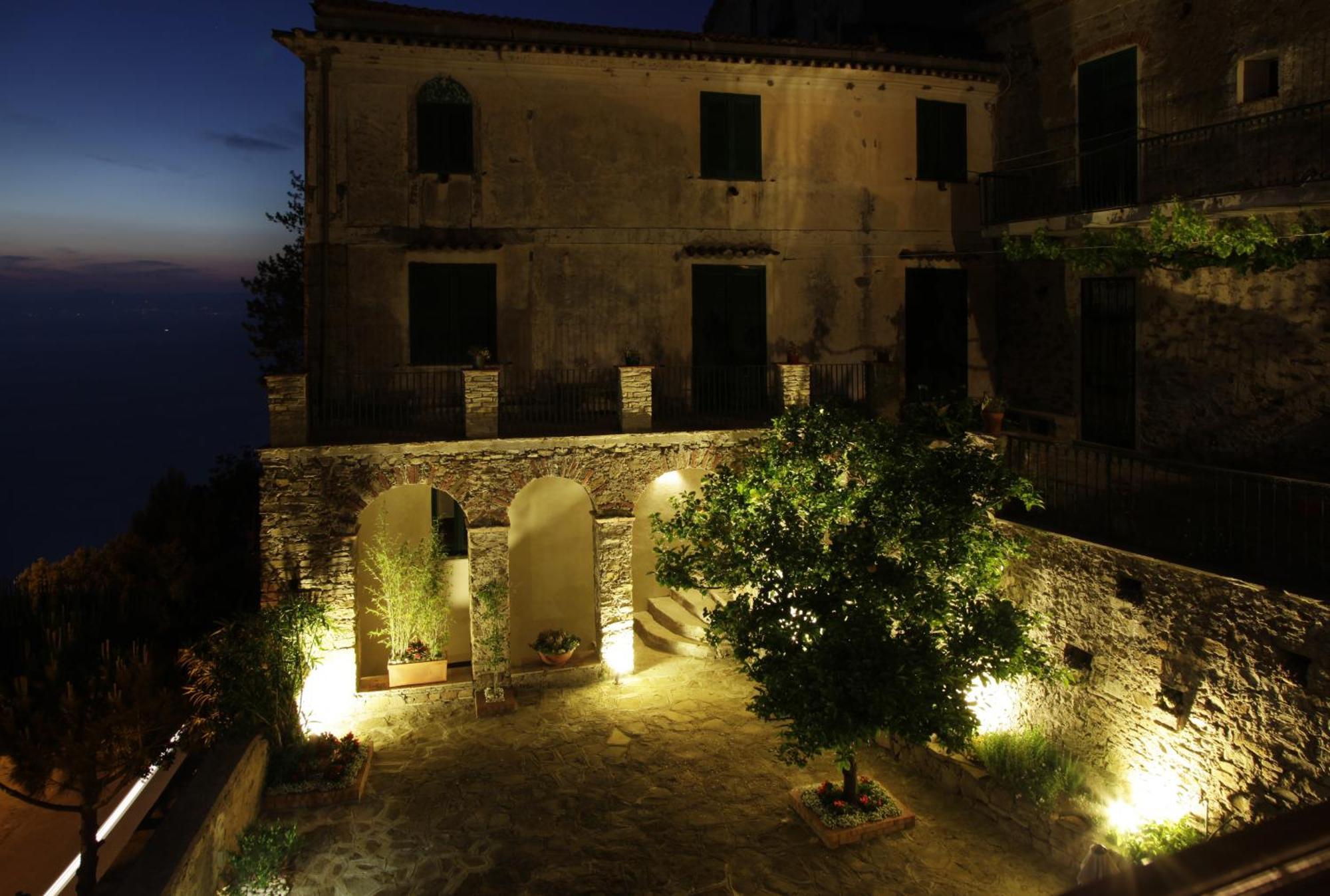 Aparthotel Residenza D'Epoca Tamara 3*