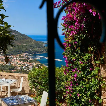 Residenza D'Epoca Tamara Aparthotel Castellabate Exterior photo
